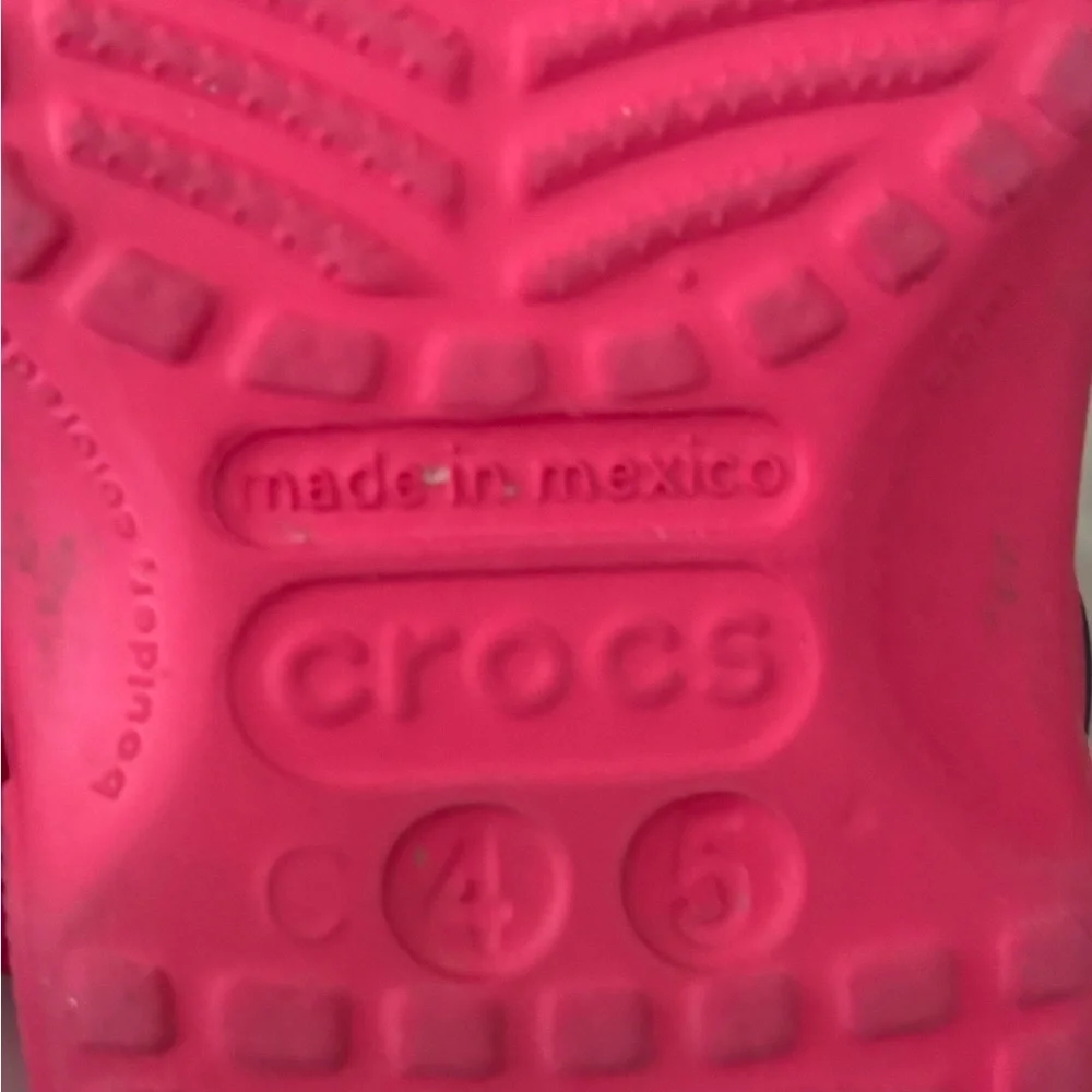 Unisex Baby Crocs in Varsity Red | Size 4 / 5